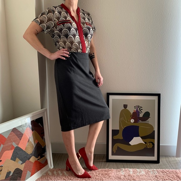 👠 Red Elie DKNY Pumps 👠 - Picture 15 of 16